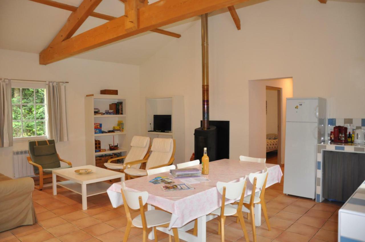 Gîtes Lencouet Feugarolles Extérieur photo